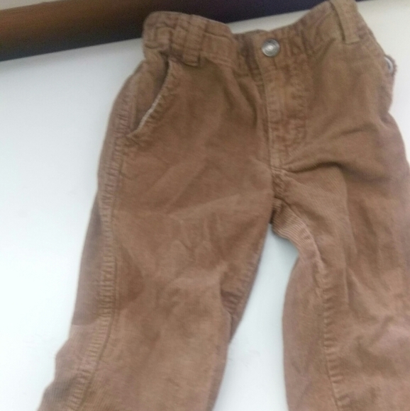 3 pieces 2t - Picture 2 of 4